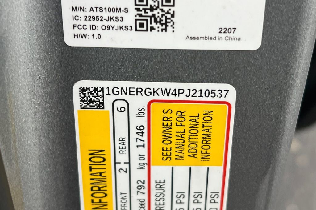 Used 2023 Chevrolet Traverse LT image 38