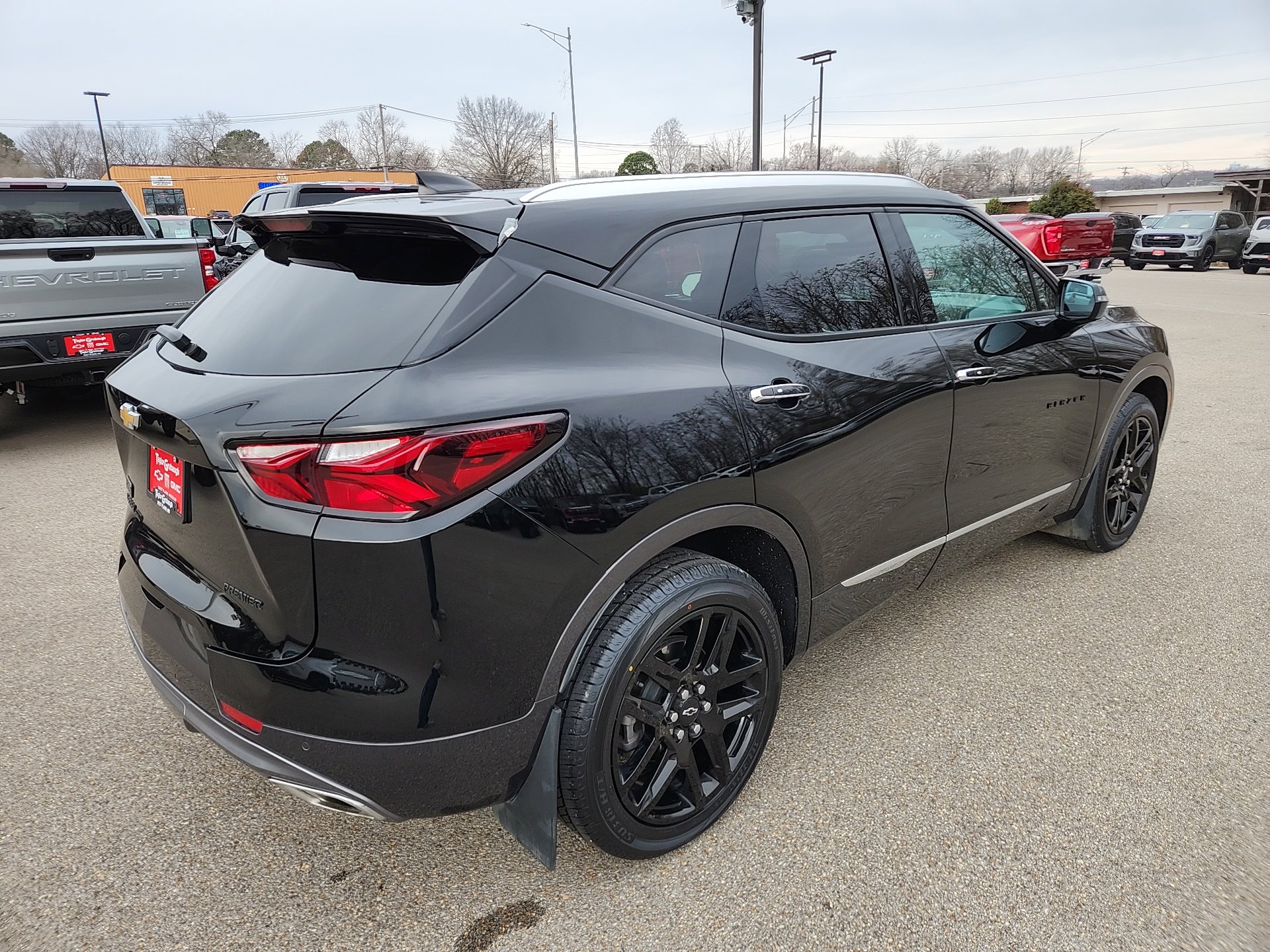 Certified 2022 Chevrolet Blazer Premier w/ Driver Confidence II Package image 8