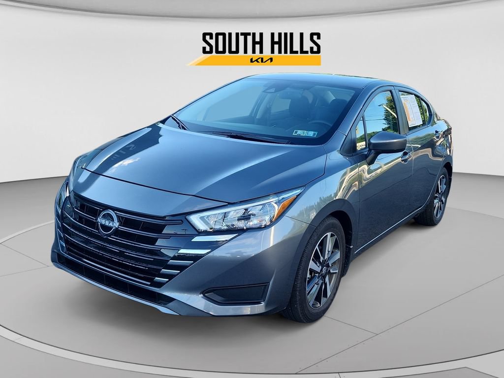 Used 2025 Nissan Versa SV w/ Trunk Package
