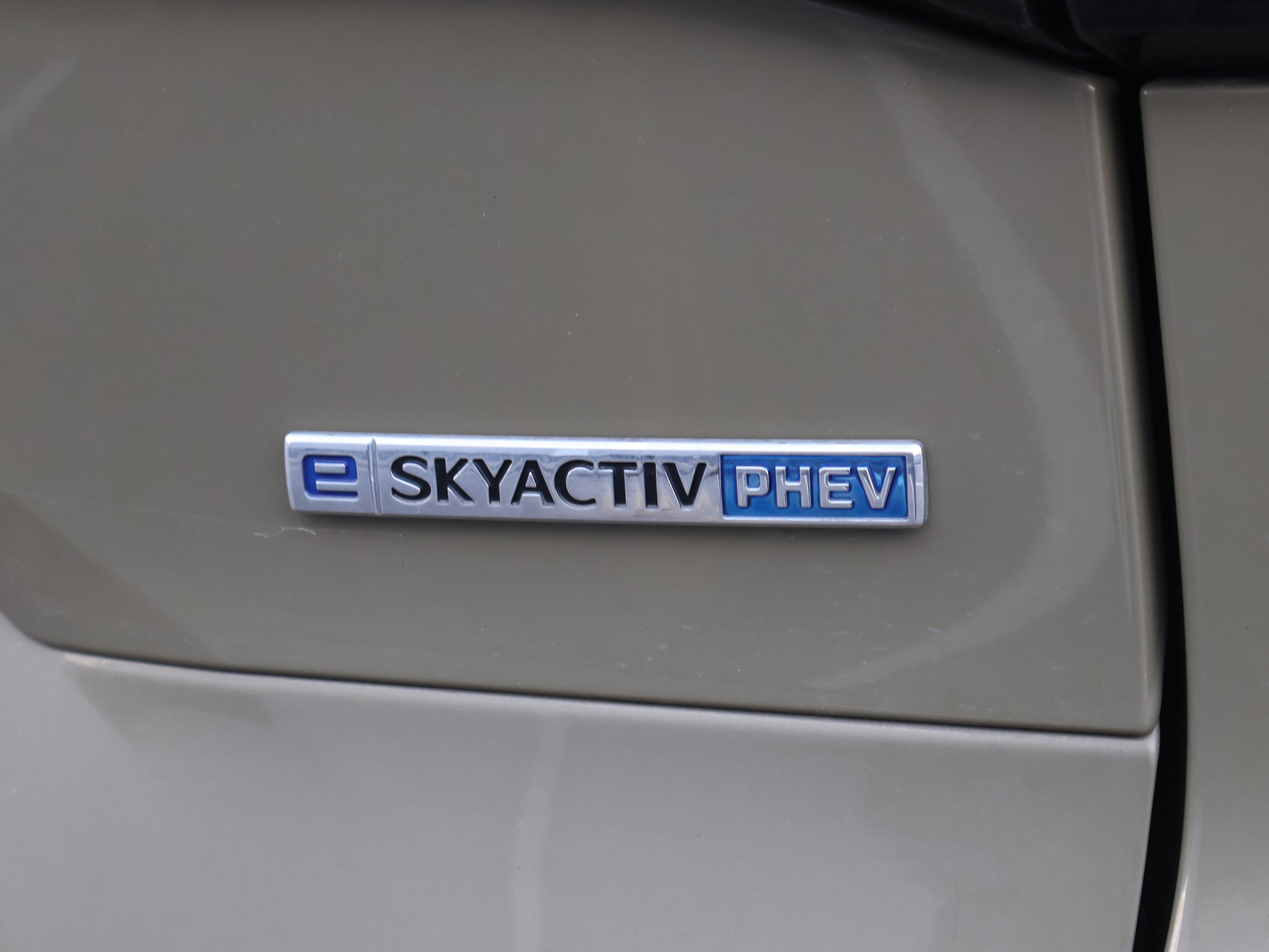 Certified 2025 MAZDA CX-70 Plug-In Hybrid w/ Premium Plus image 18