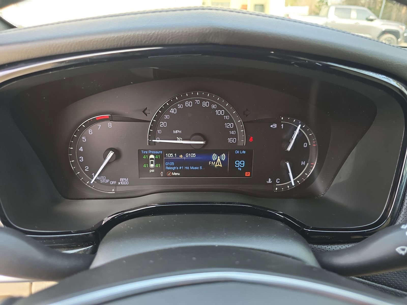 Used 2018 Cadillac XT5 FWD image 23