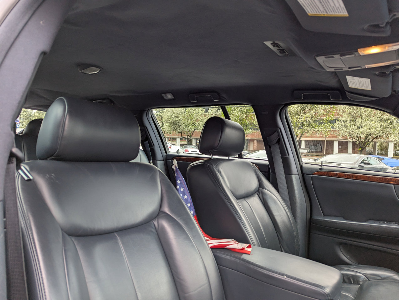 Used 2007 Cadillac DTS image 28