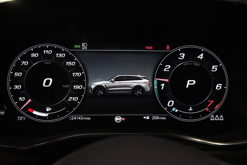 Used 2022 Jaguar F-PACE SVR AWD/4WD image 28