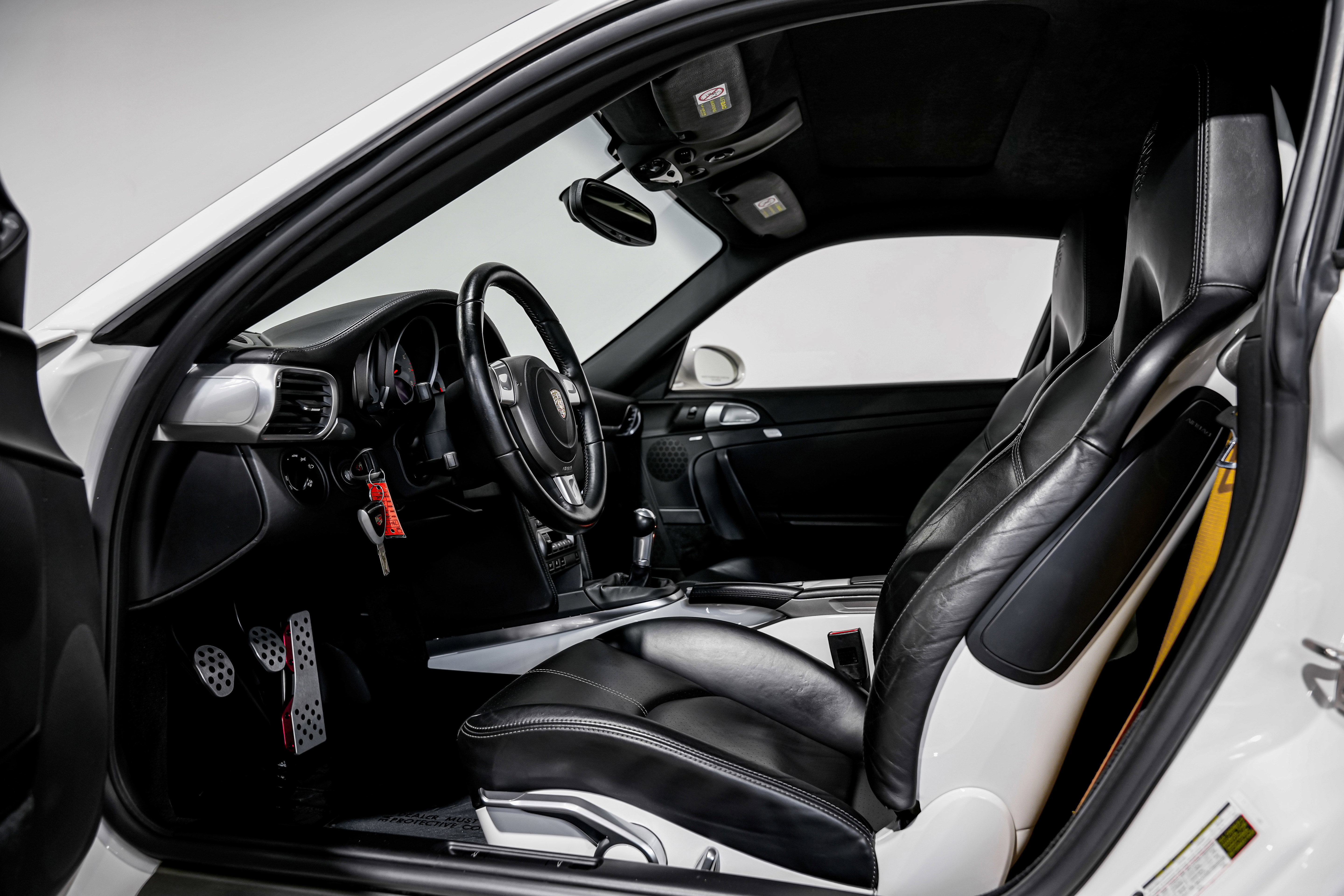 Used 2007 Porsche 911 Turbo image 19