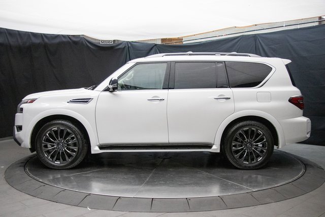 Used 2024 Nissan Armada Platinum w/ Captain's Chairs Package image 9