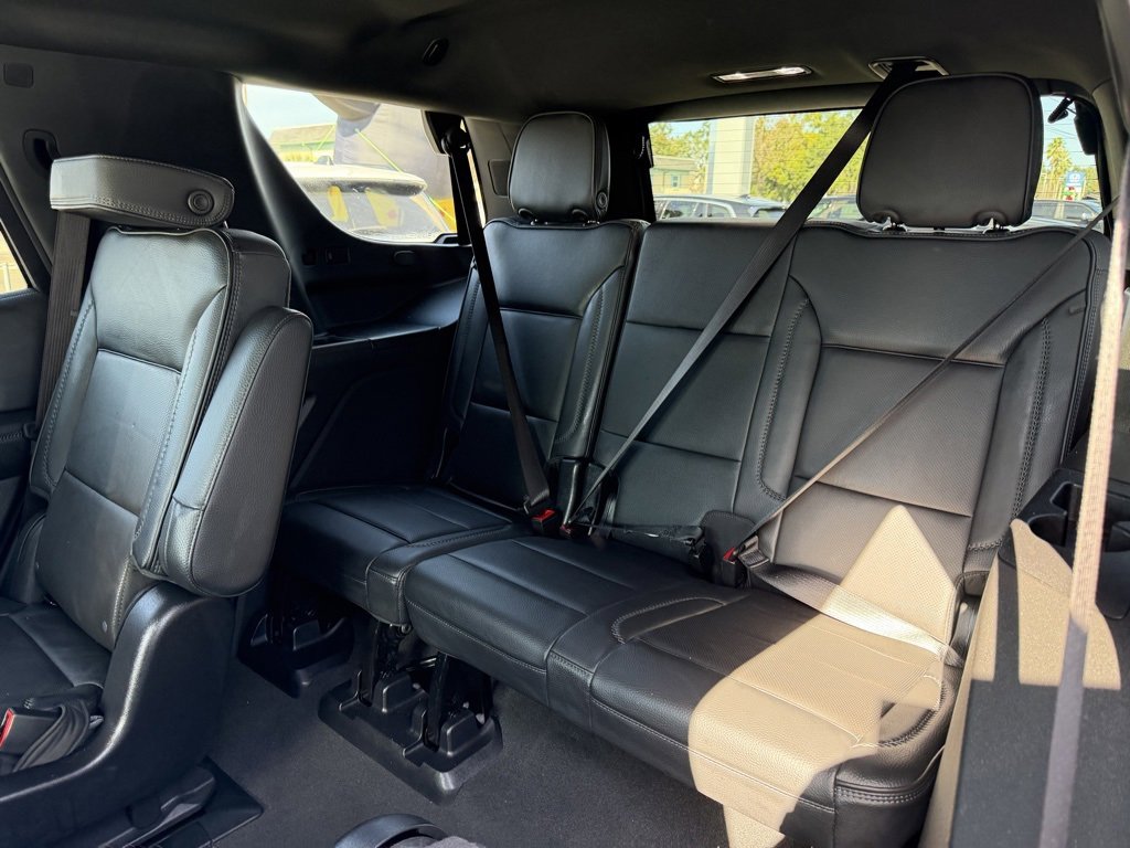Used 2025 GMC Yukon Denali image 30
