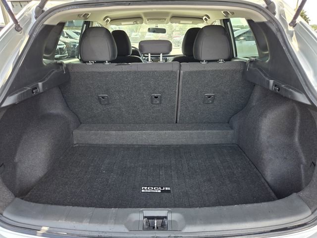 Used 2017 Nissan Rogue Sport S w/ S Appearance Package FWD image 16