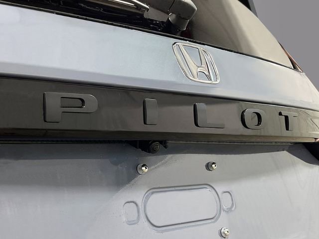 New 2025 Honda Pilot TrailSport image 7