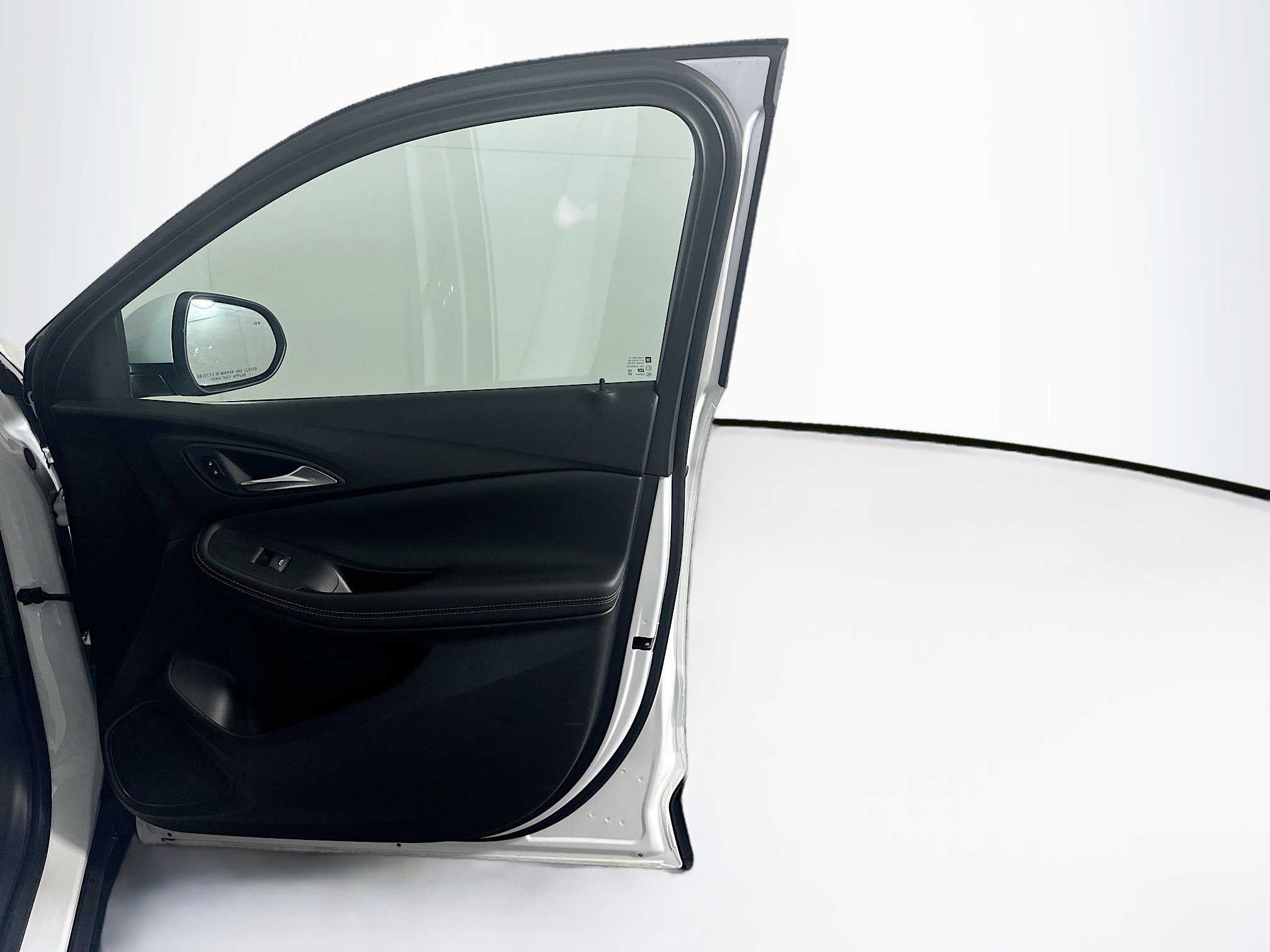 Used 2024 Buick Encore GX Preferred image 32