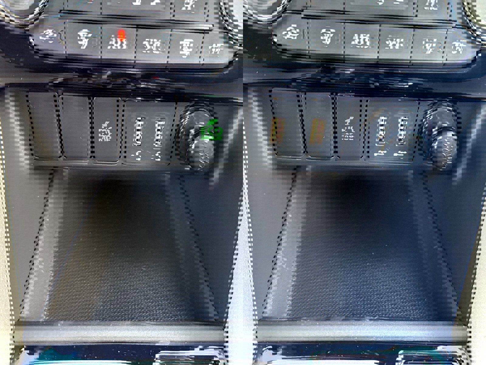 New 2026 Mitsubishi Eclipse Cross AWD image 39