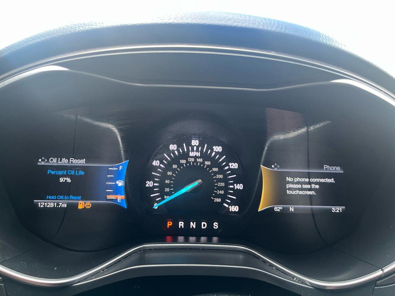 Used 2017 Ford Fusion SE w/ Equipment Group 202A AWD/4WD image 17