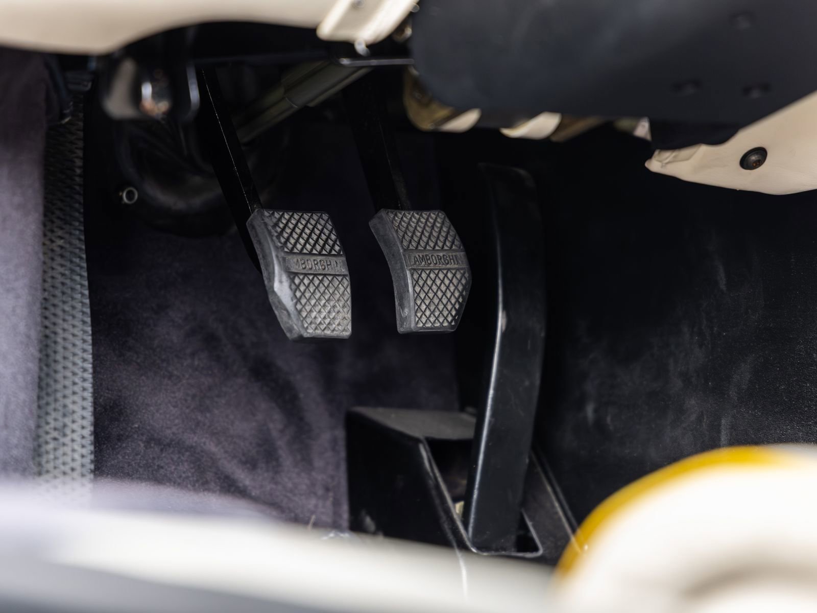 Used 1998 Lamborghini Diablo SV RWD image 57