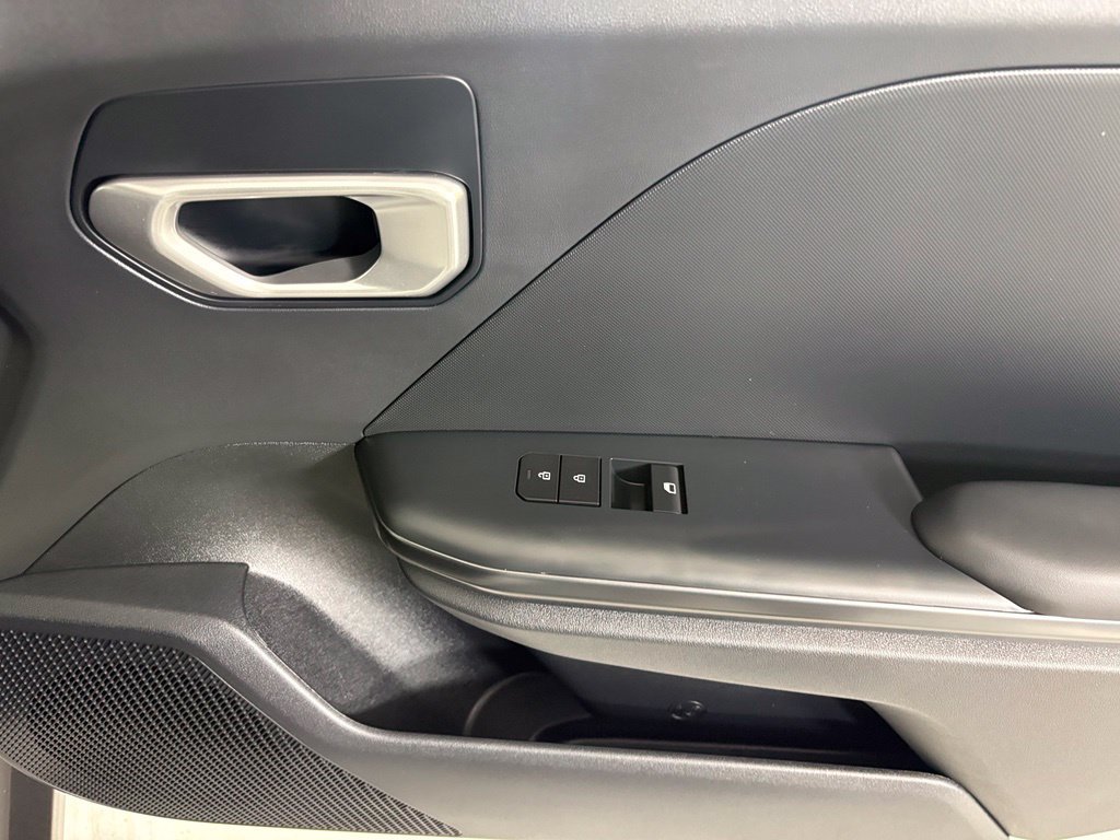 New 2026 Kia K4 FWD image 12