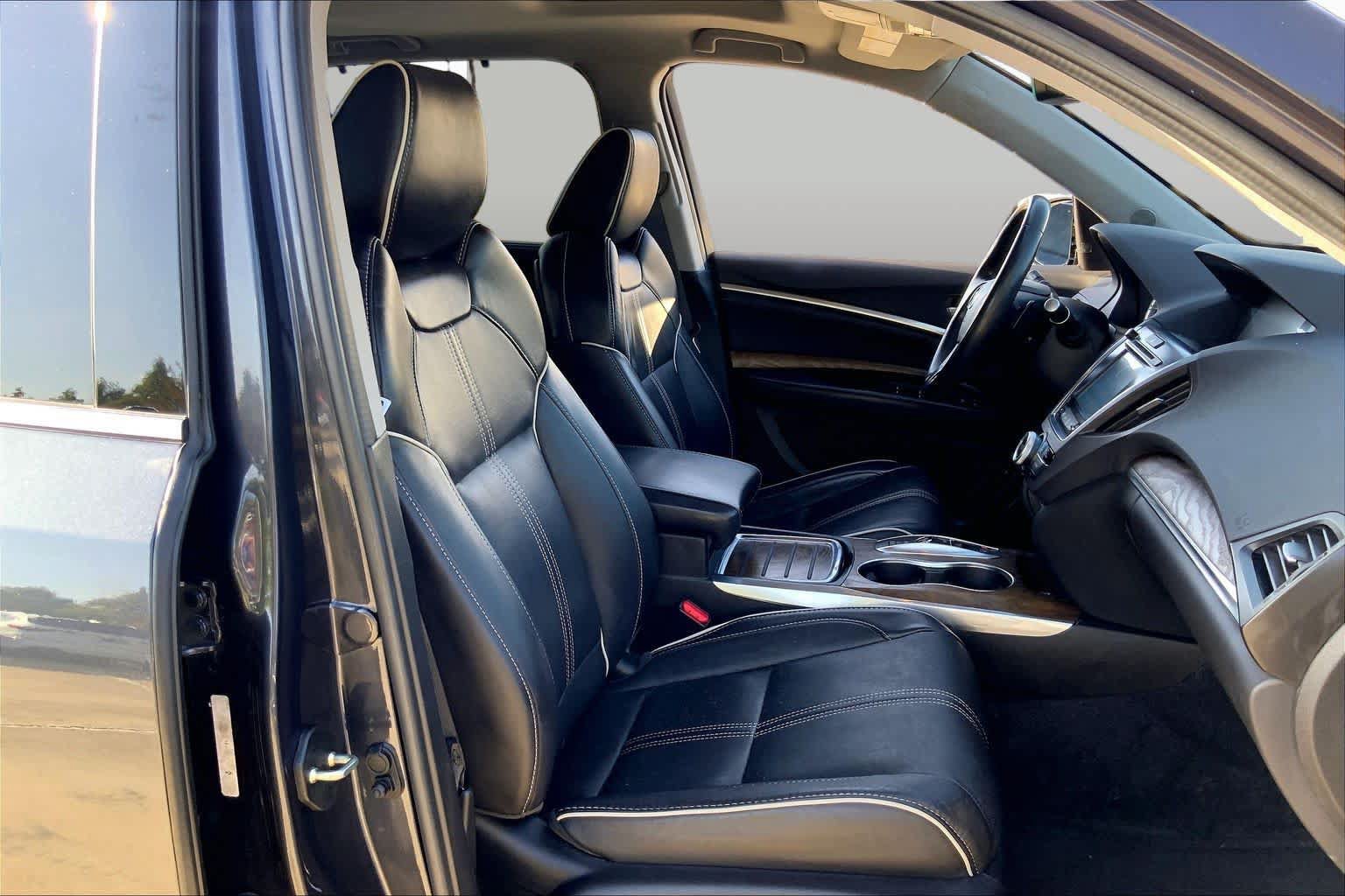Used 2020 Acura MDX w/ Advance Package FWD image 9