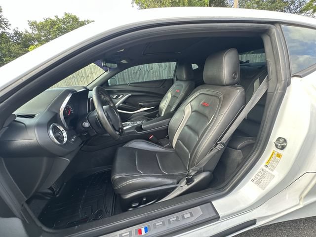 Used 2018 Chevrolet Camaro SS RWD image 14