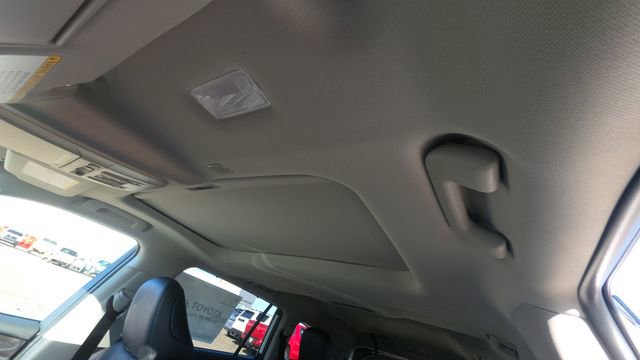 New 2026 Toyota Highlander Limited AWD/4WD image 15