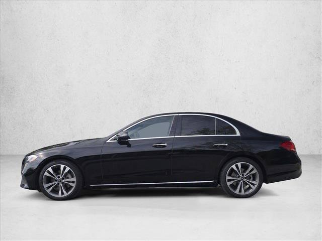 Used 2019 Mercedes-Benz C 300 Sedan image 4