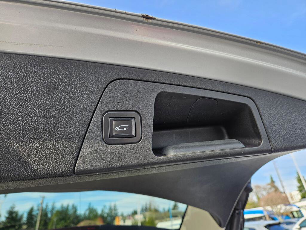 Used 2019 Buick Envision Essence image 21