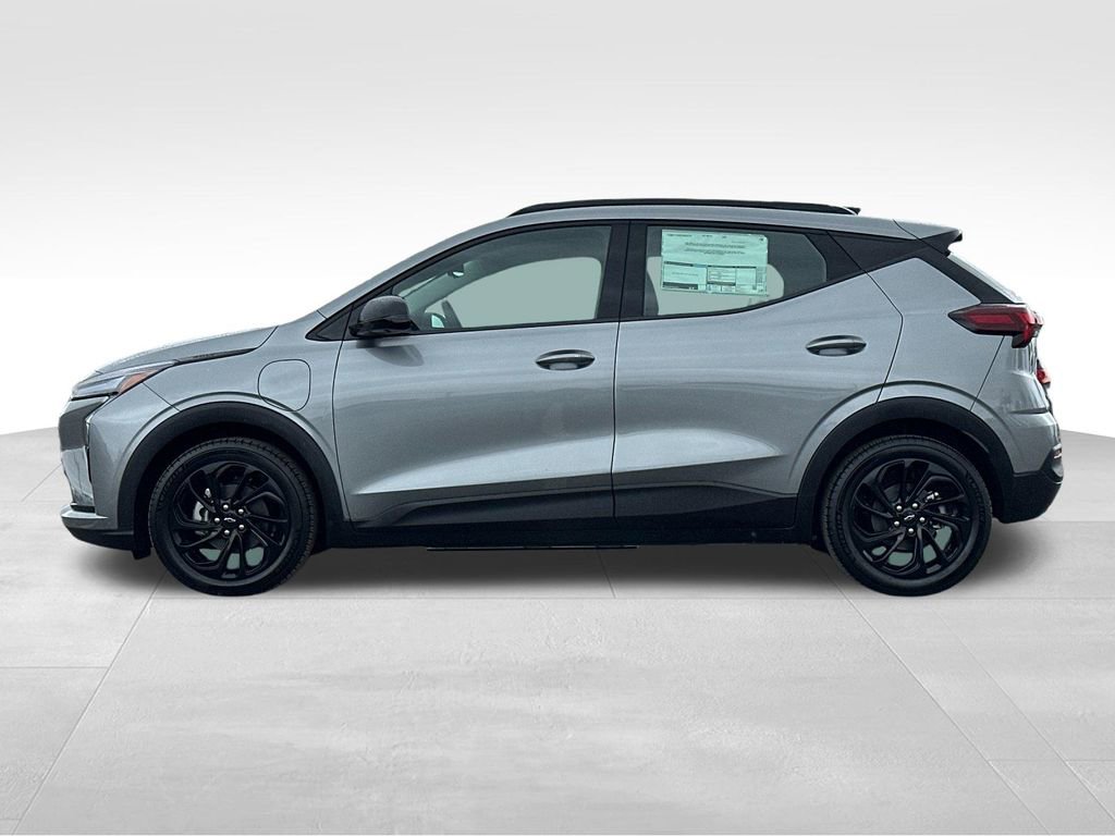 New 2027 Chevrolet Bolt RS w/ Technology Package image 2