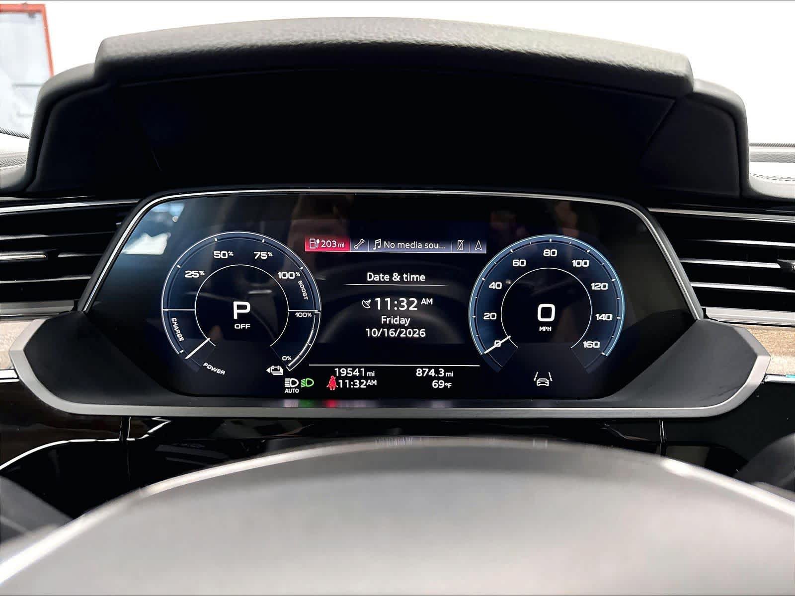 Used 2024 Audi Q8 e-tron Premium Plus w/ Prestige Package AWD/4WD image 22