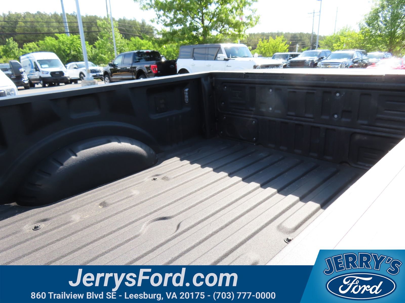 Used 2026 Ford F250 Lariat w/ Tremor Off-Road Package AWD/4WD image 12