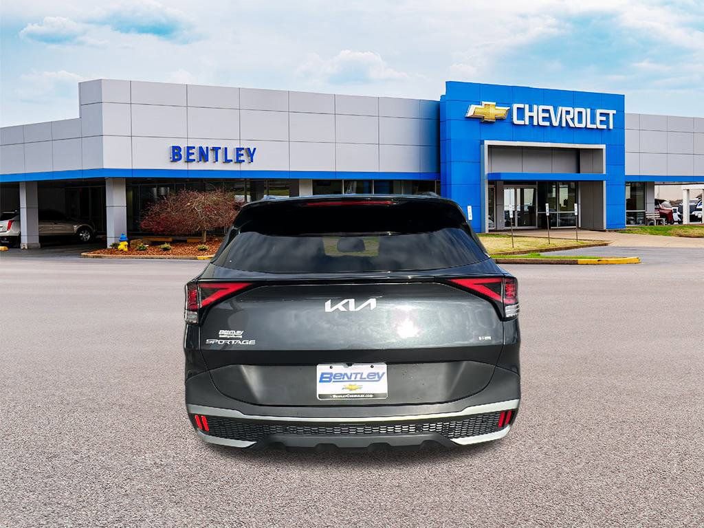 Used 2023 Kia Sportage X-Line w/ X-Line Premium Package AWD/4WD image 4