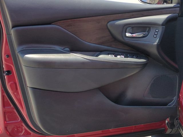 Used 2020 Nissan Murano Platinum w/ Cargo Package FWD image 14