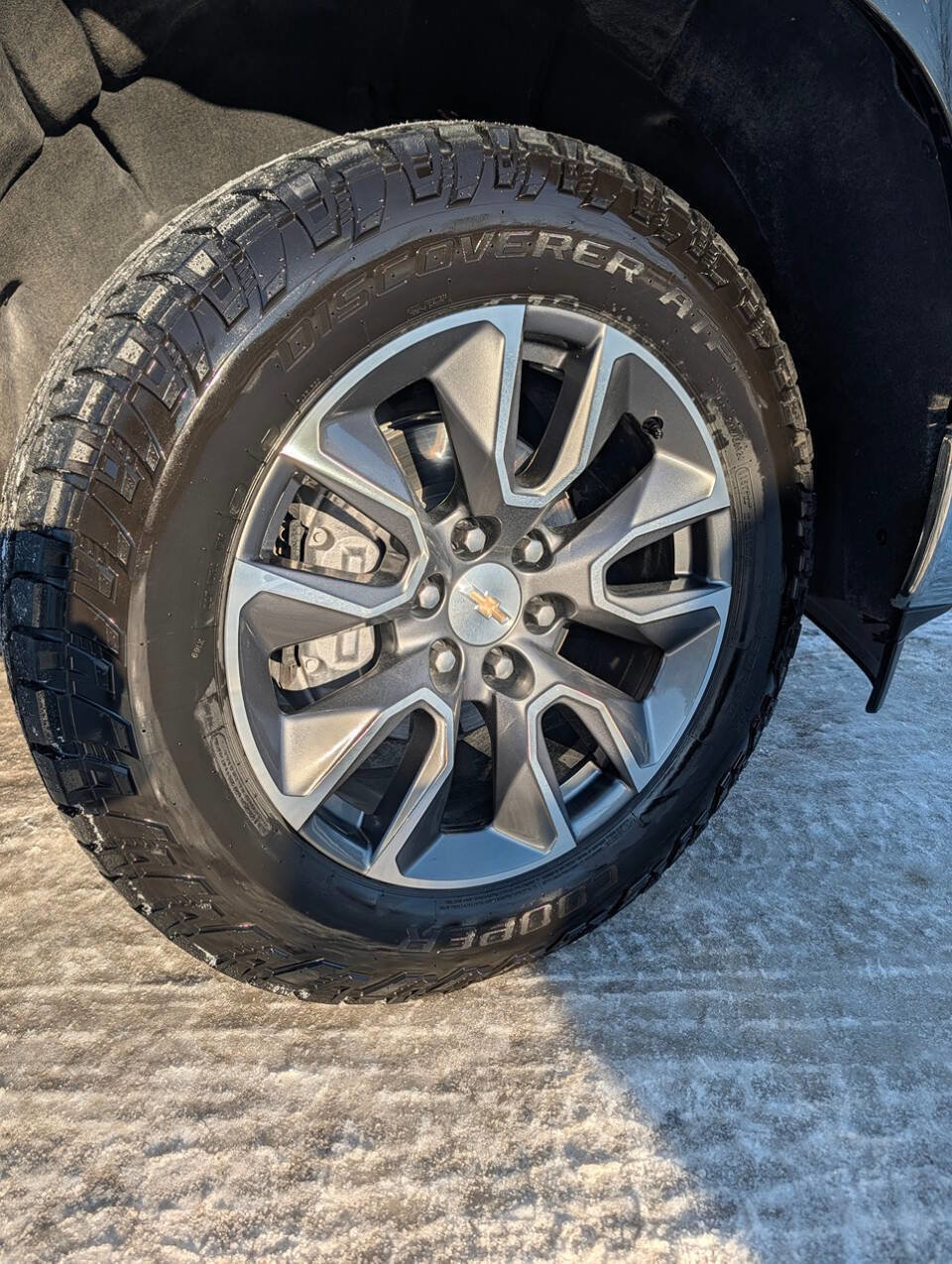 Used 2025 Chevrolet Silverado 1500 LT image 14