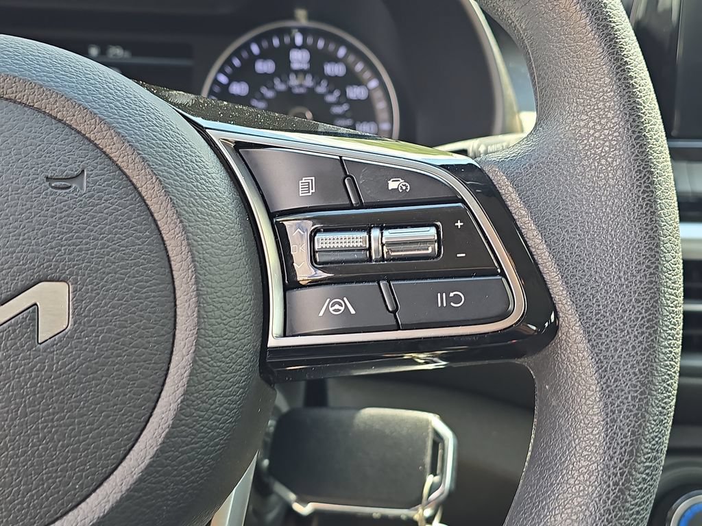 Certified 2023 Kia Forte LXS w/ LXS Technology Package FWD image 12