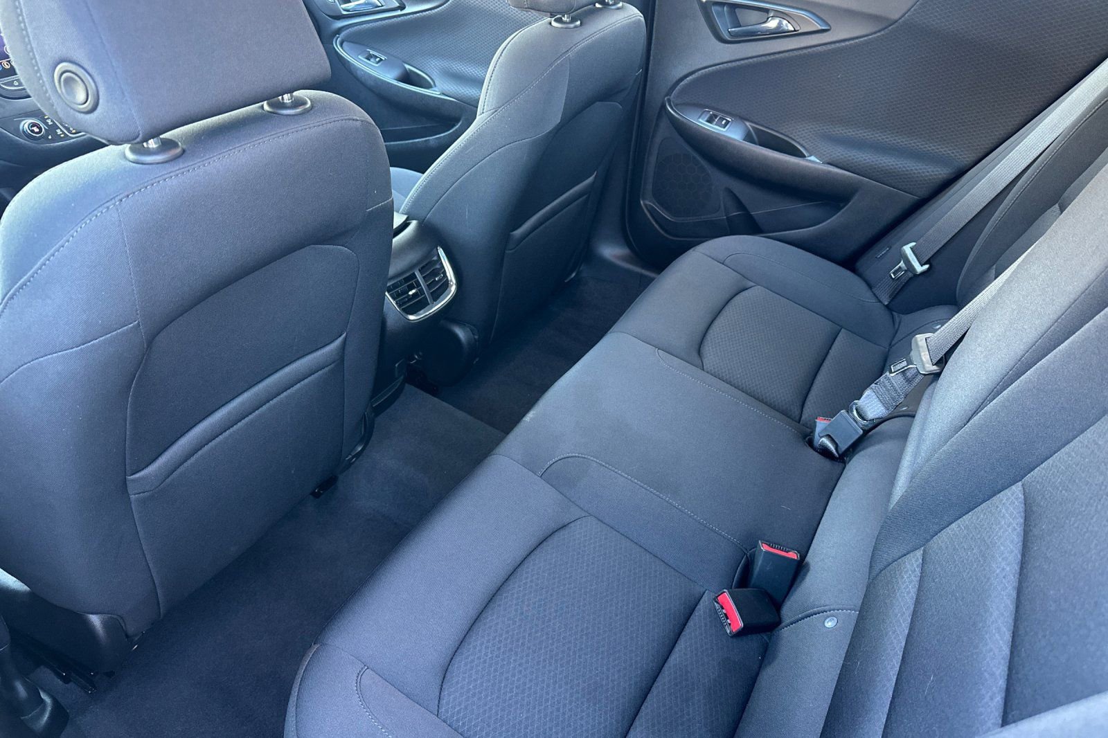 Used 2021 Chevrolet Malibu LT image 13