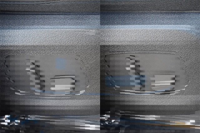 New 2026 Kia Carnival EX image 12