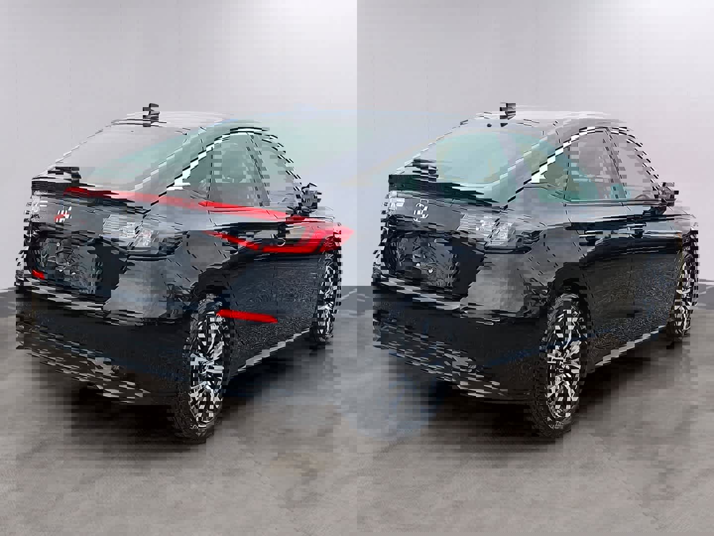 Certified 2023 Honda Civic EX-L image 4