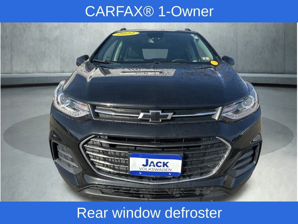 Used 2022 Chevrolet Trax LT w/ Midnight Edition image 10