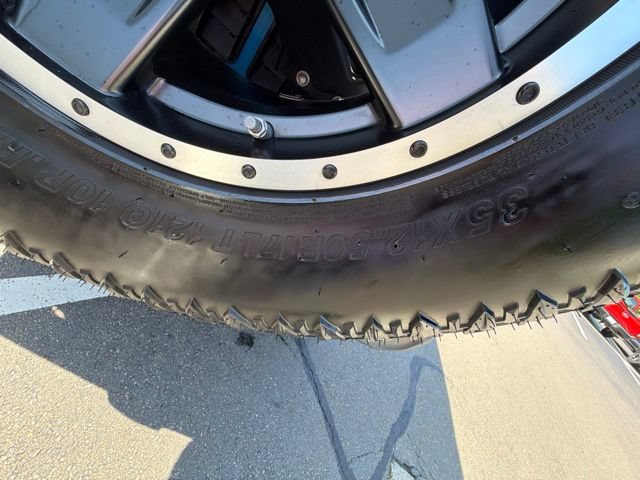 Used 2022 Jeep Wrangler Unlimited Sport AWD/4WD image 39