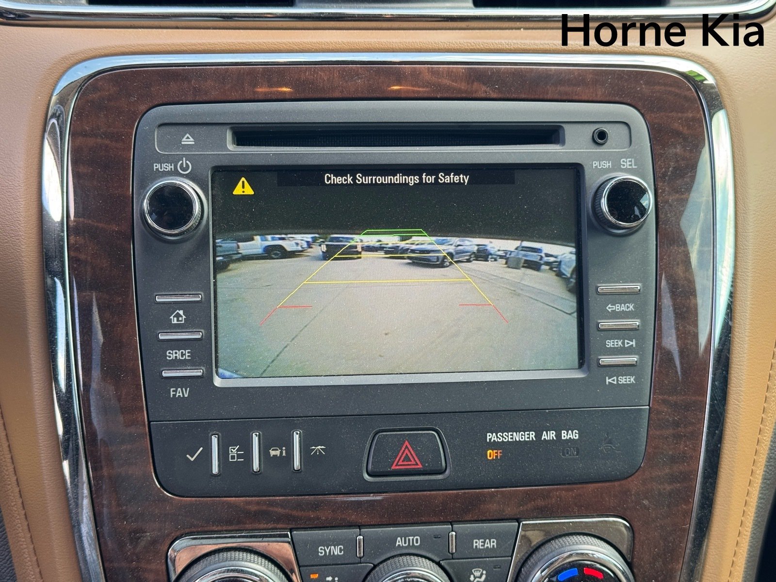 Used 2016 Buick Enclave Leather FWD image 23