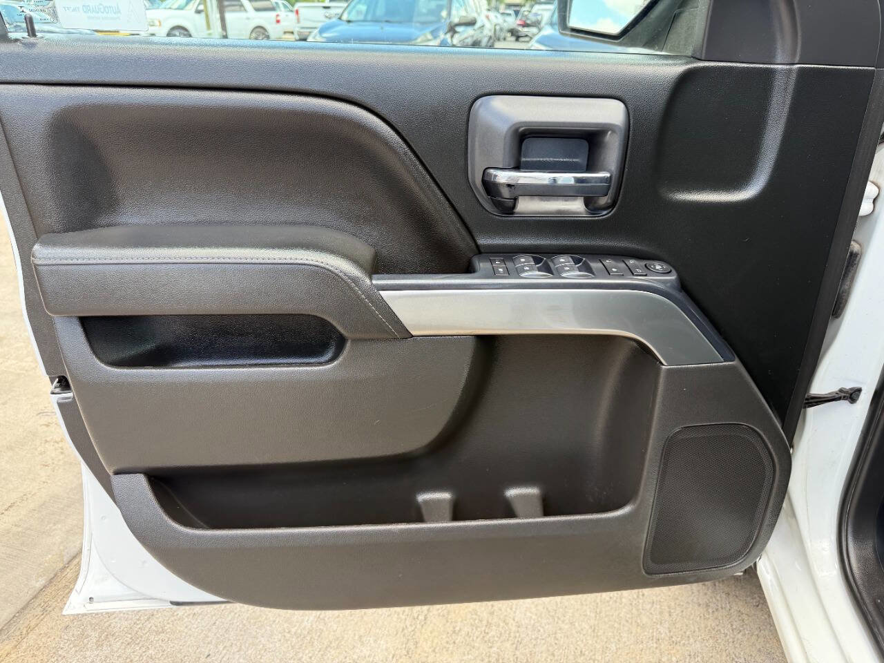 Used 2018 Chevrolet Silverado 1500 LT RWD image 13