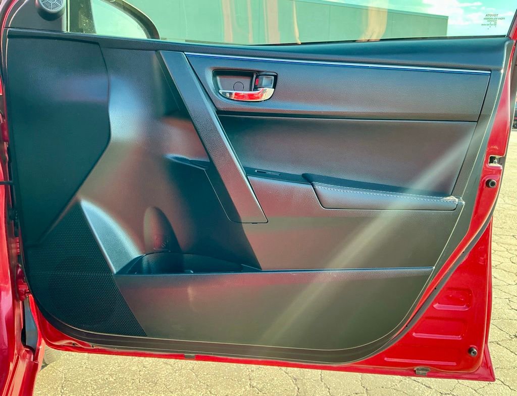 Used 2016 Toyota Corolla S FWD image 23