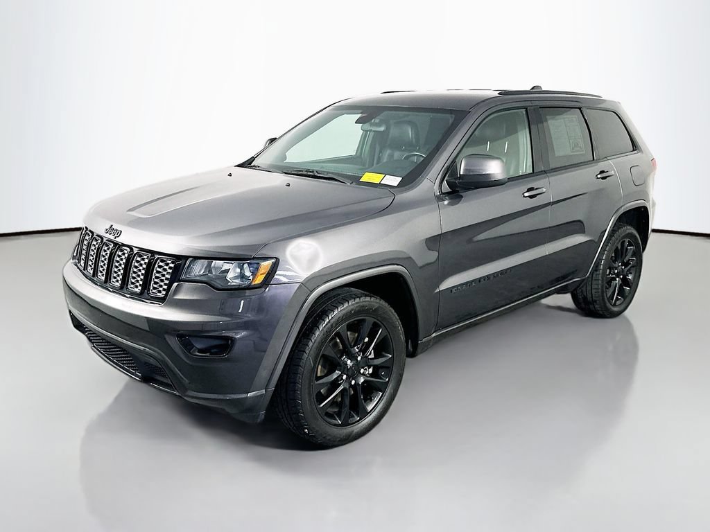 Used 2021 Jeep Grand Cherokee Laredo X AWD/4WD video 3