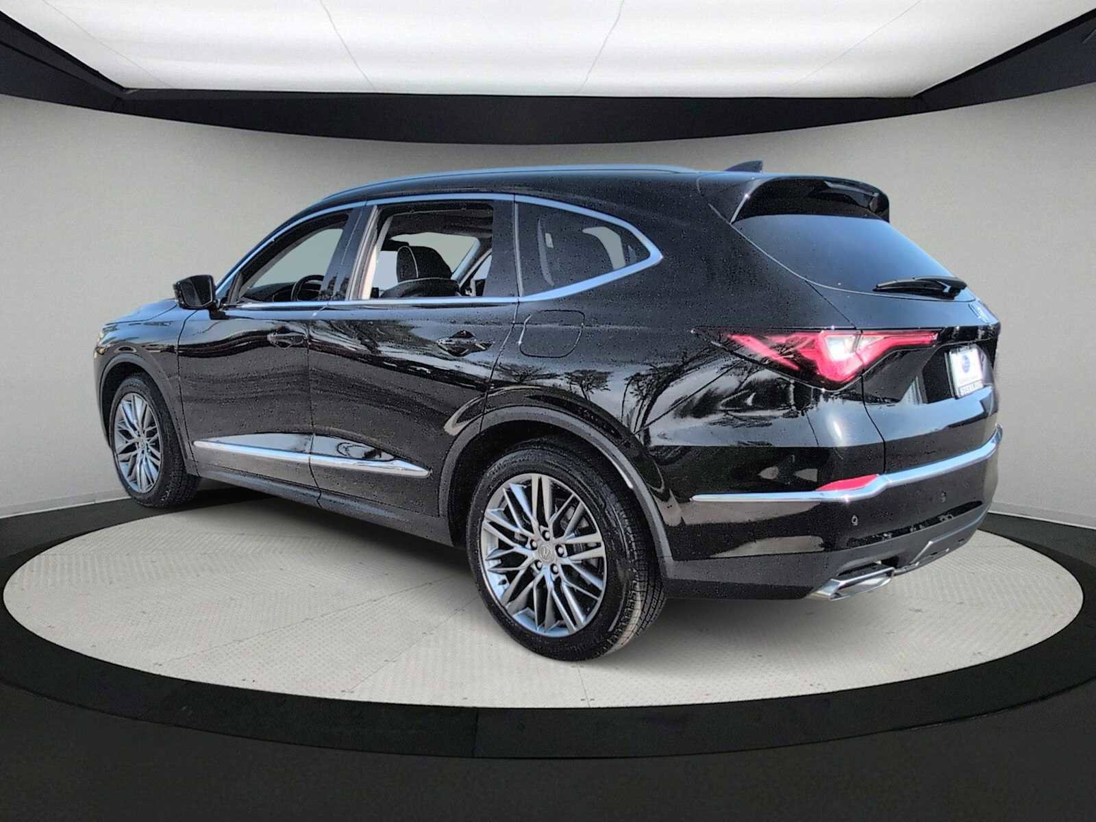 Used 2023 Acura MDX SH-AWD w/ Advance Package image 6