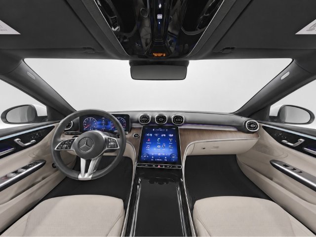 Used 2023 Mercedes-Benz C 300 4MATIC Sedan image 21