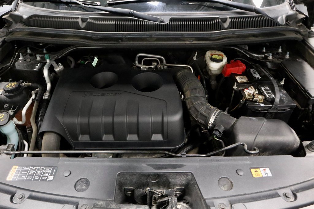 Used 2018 Ford Explorer XLT w/ Equipment Group 201A image 14