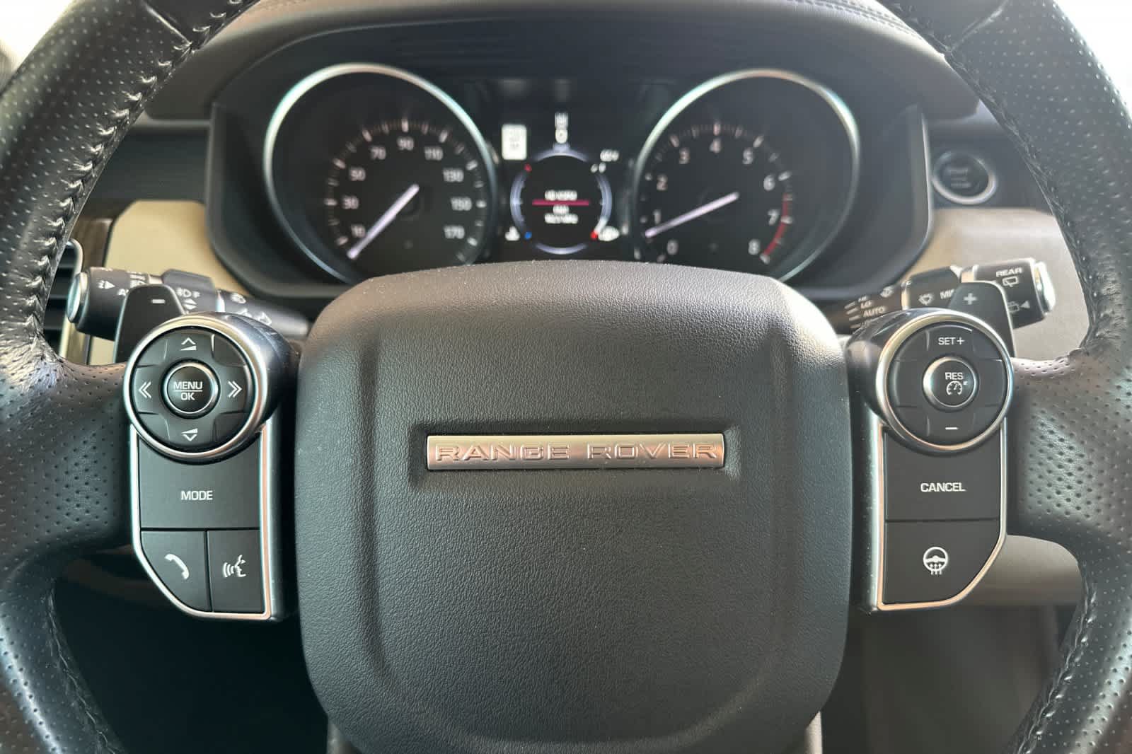 Used 2016 Land Rover Range Rover Sport Supercharged AWD/4WD image 27