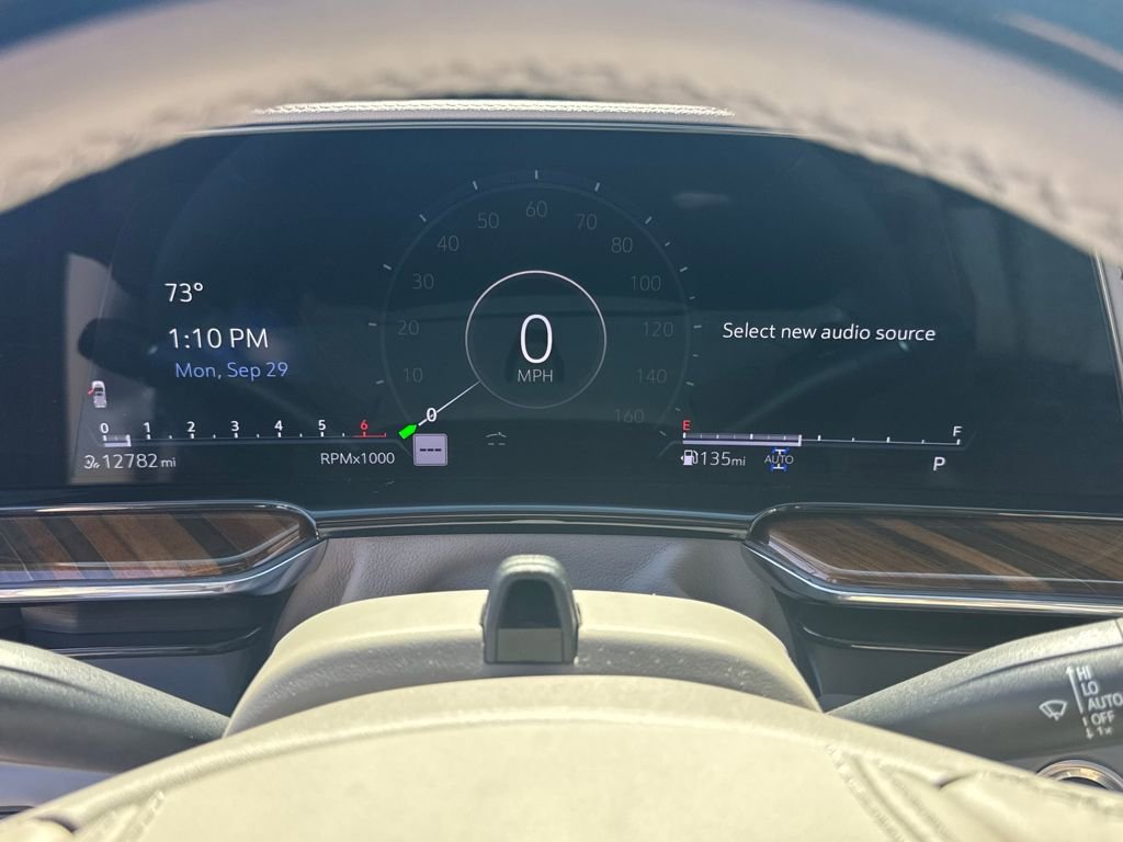 Used 2024 Cadillac Escalade Sport Platinum w/ LPO, ONYX Package image 24