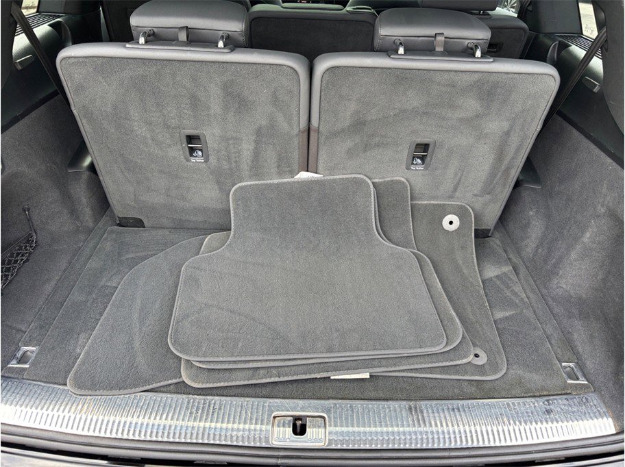 Used 2020 Audi Q7 2.0T Premium w/ Convenience Package AWD/4WD image 52