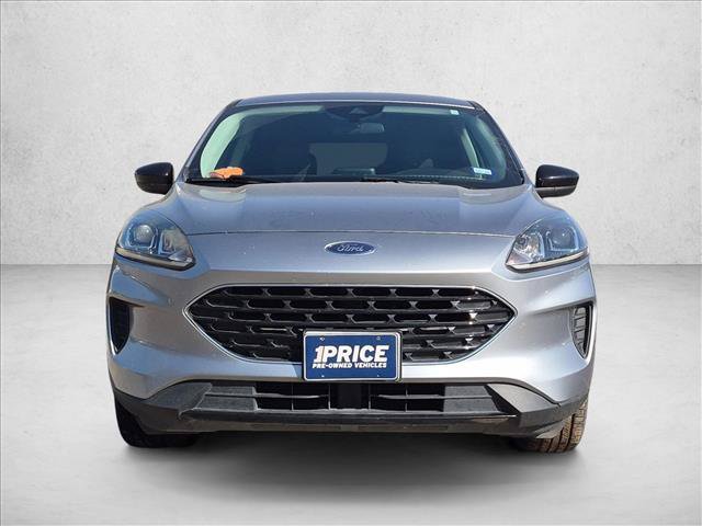 Used 2021 Ford Escape SE w/ SE Sport Appearance Package FWD image 2