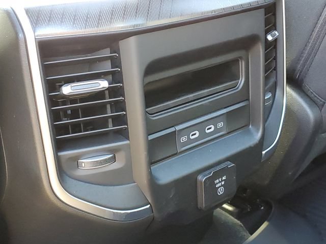 New 2026 RAM 1500 Big Horn AWD/4WD image 13