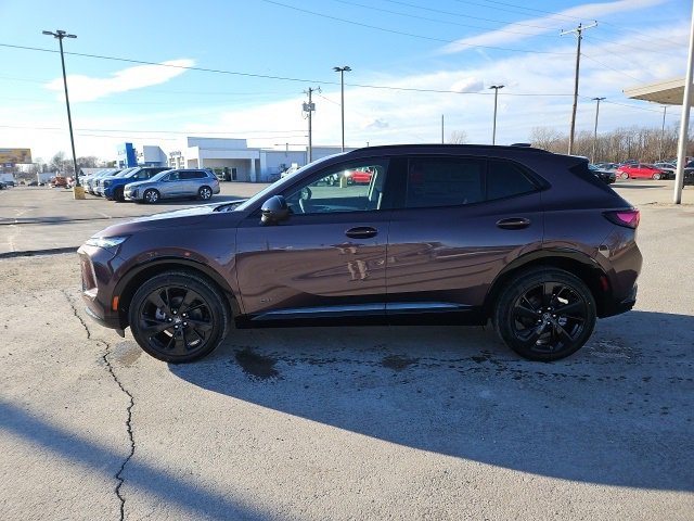 New 2025 Buick Envision Sport Touring image 9