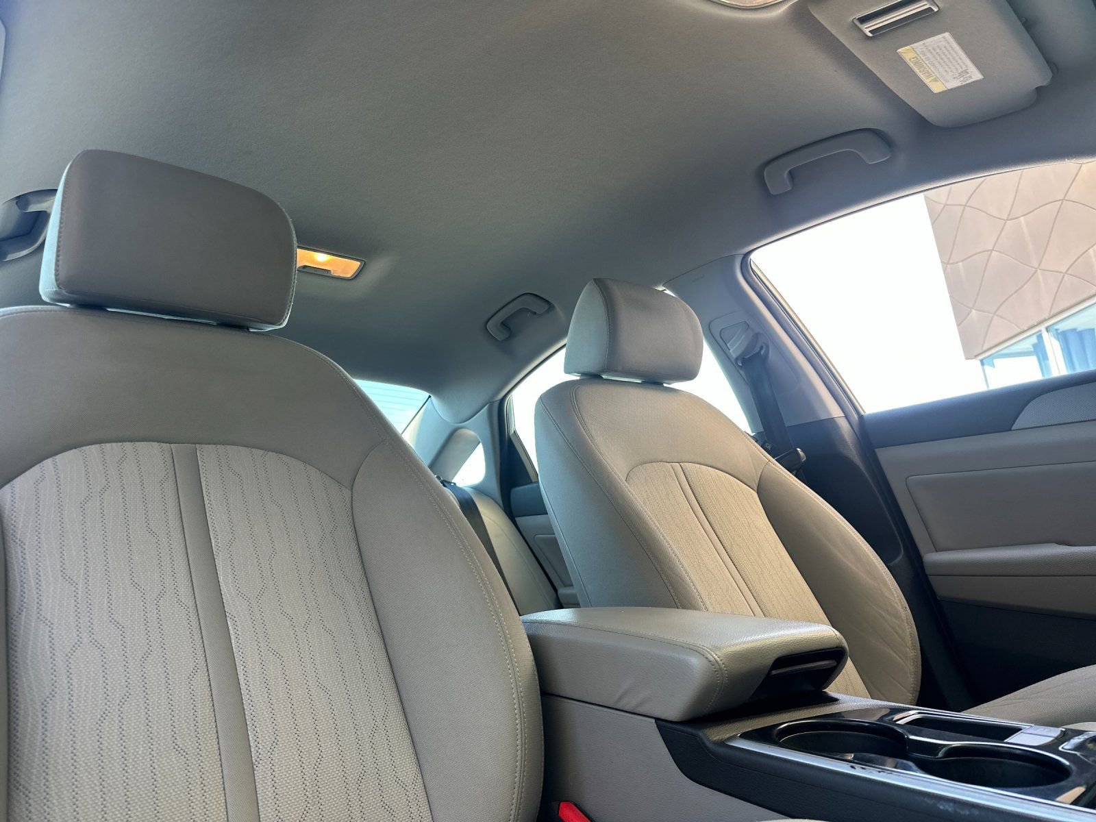 Used 2019 Hyundai Sonata SE image 16