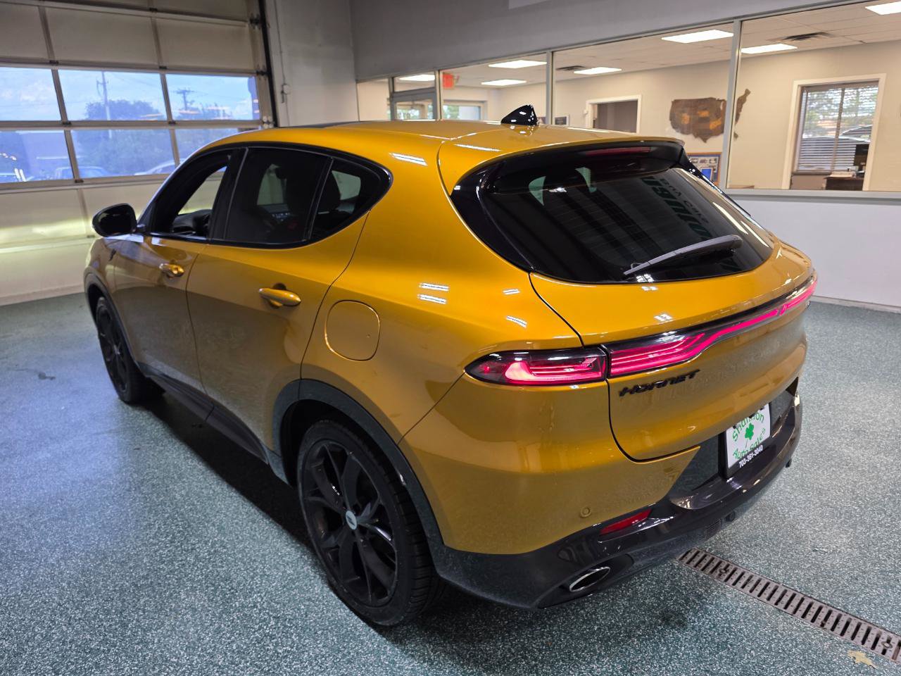 Used 2024 Dodge Hornet R/T Plus AWD/4WD image 9