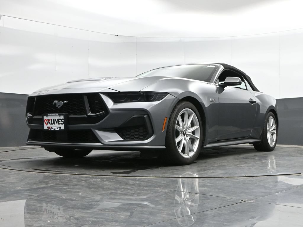 Used 2025 Ford Mustang GT Premium RWD image 45